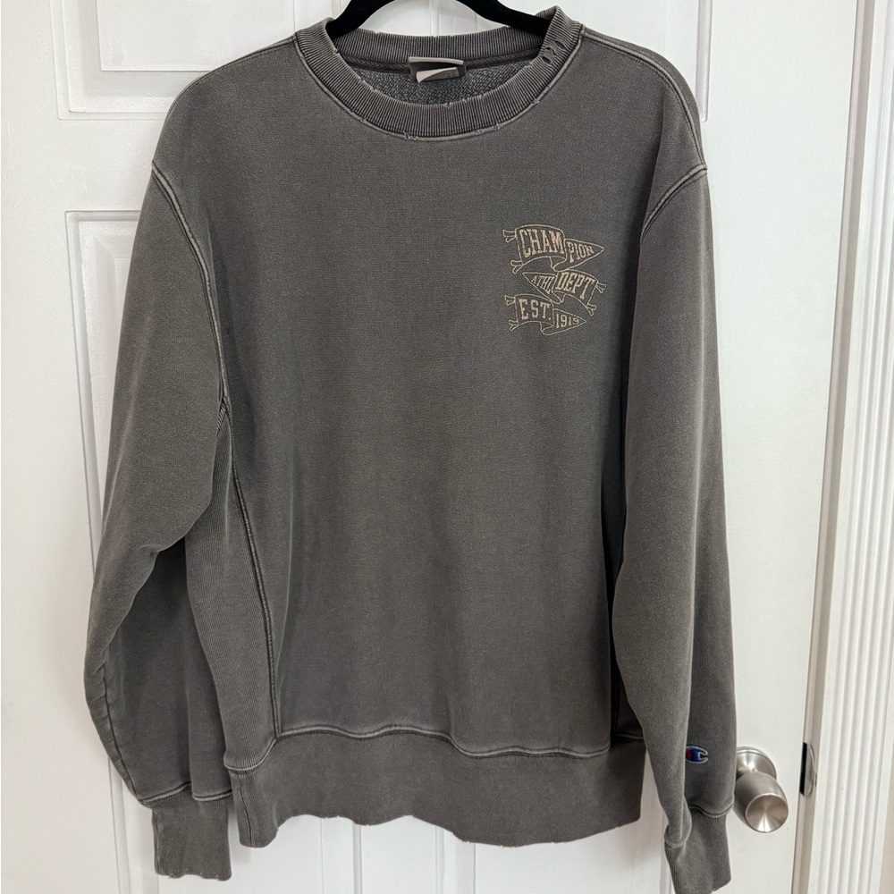 Champion Men's Charcoal Crewneck Sweater
